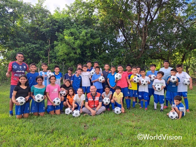 サッカーを通じて世界の子どもたちに希望を：『キャプテン翼』NFTプロジェクト